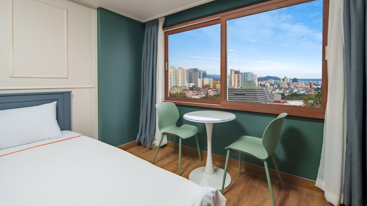 Hiker Hotel Jeju by Eksteriør bilde